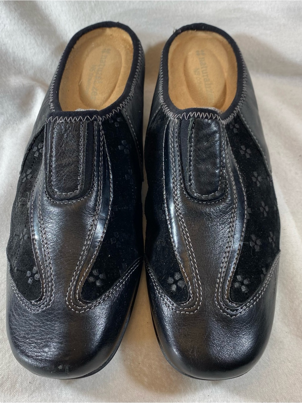 Naturalizer Black Women’s Slip-On Loafers